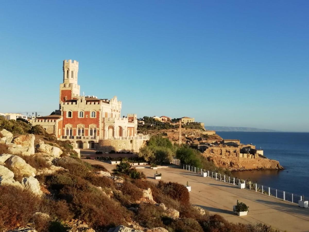 La Trinacria Di Capo Passero Portopalo Di Capo Passero Exterior foto